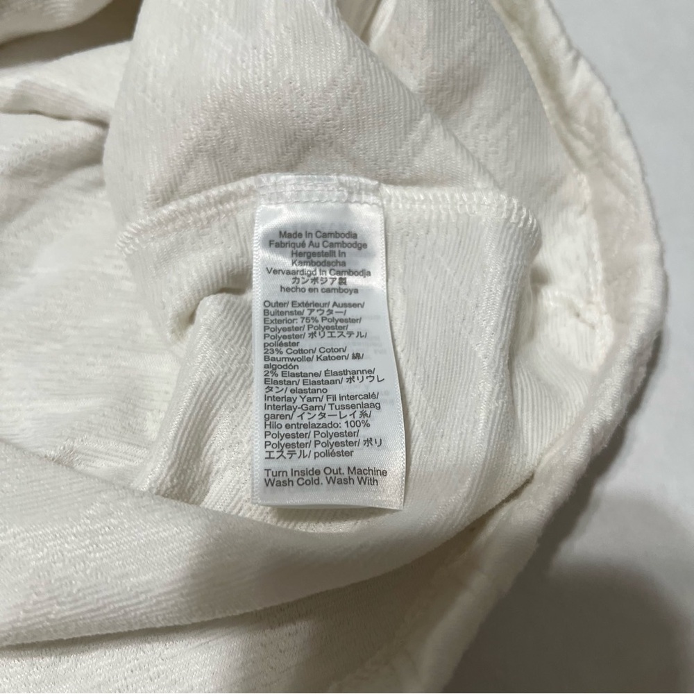 J.Crew Quilted Turtleneck Sweatshirt Ivory size Medium NWT Cozy Pullover - Picture 6 of 9